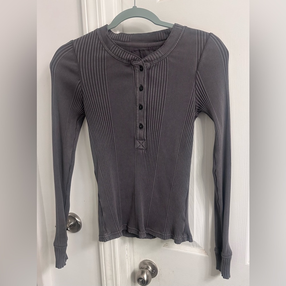 Aerie Charcoal Long Sleeve Henley Top Jrs.
